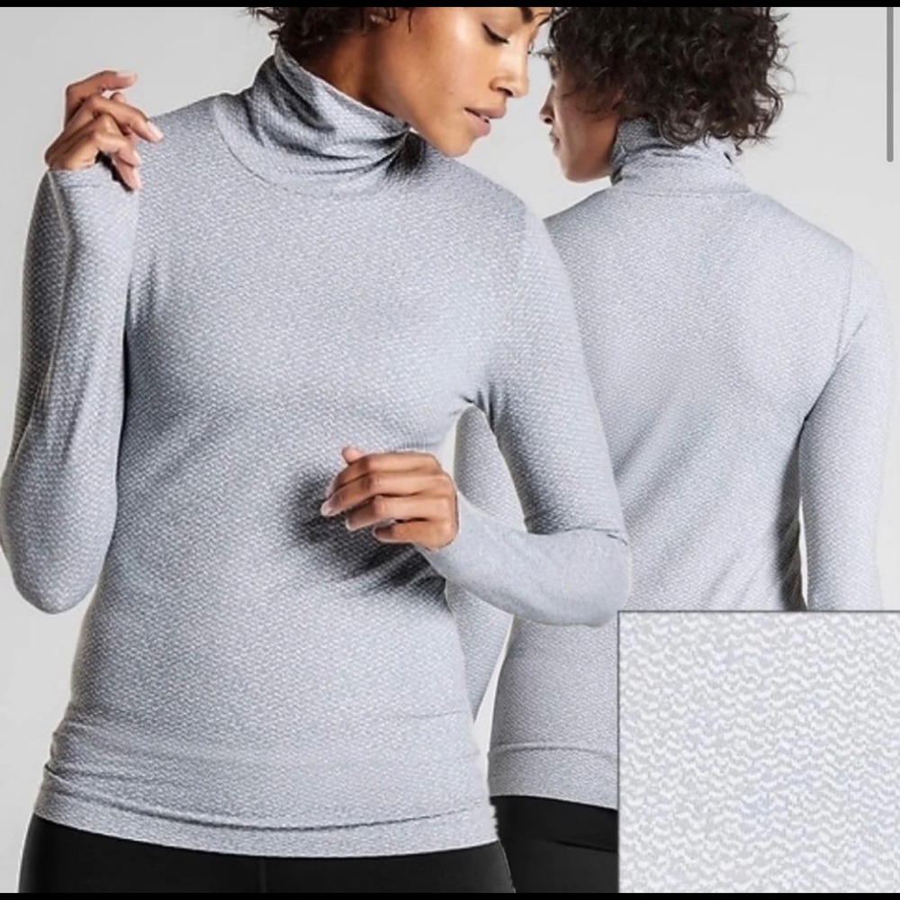 Athleta Flurry Peak Turtleneck Top large